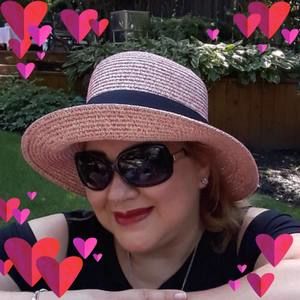 Meet your Posher, Cintia noelia